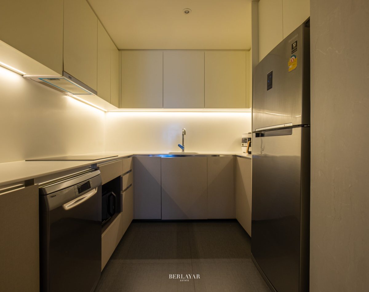 8.Kitchen1