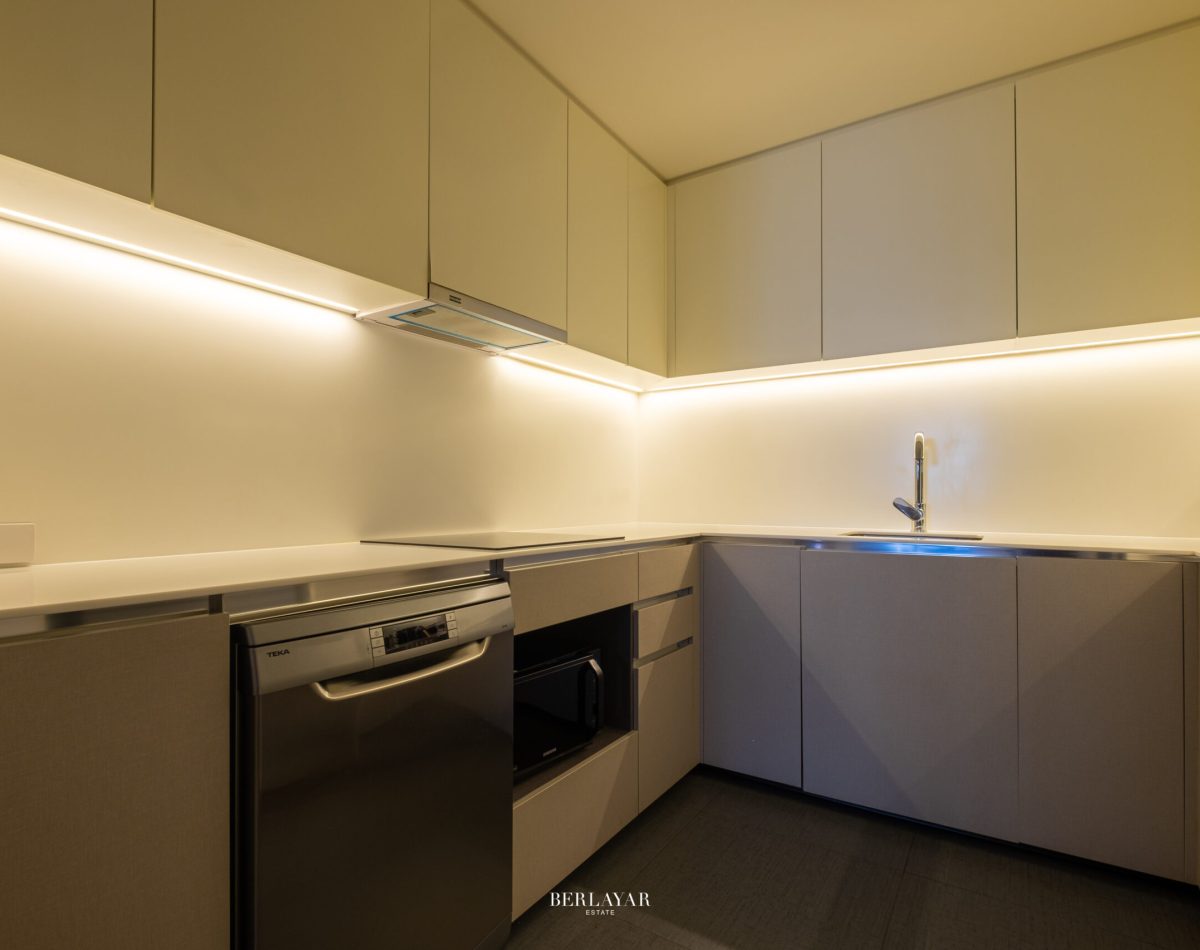 8.Kitchen2